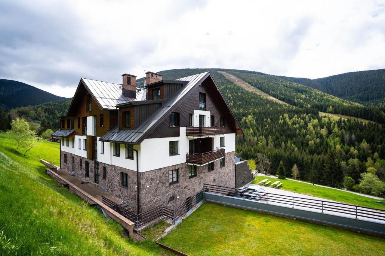 Apartman Svaty Petr ชปินด์เลอรูฟ มลิน ภายนอก รูปภาพ
