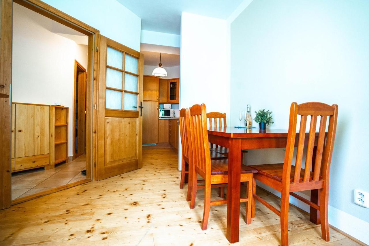 Apartman Svaty Petr ชปินด์เลอรูฟ มลิน ภายนอก รูปภาพ